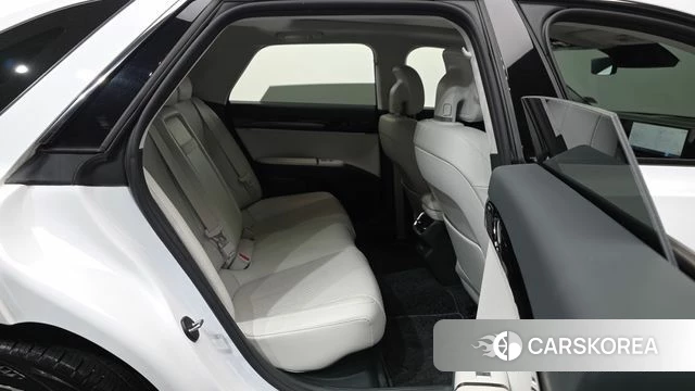 Hyundai Grandeur Hybrid (GN7) 2024 Белый из Кореи, фото 3