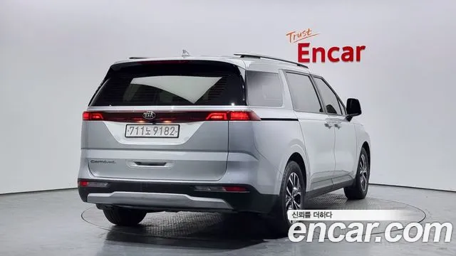 Kia Carnival 4th generation 2021 Серебристо-серый из Кореи, фото 3