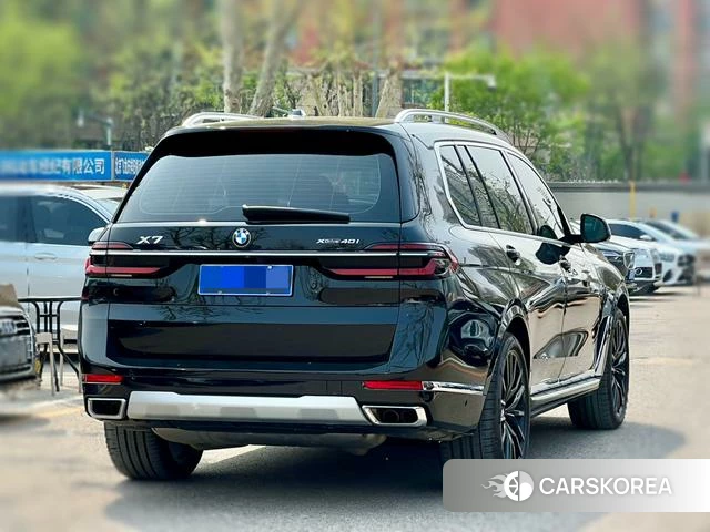 BMW X7 2023 Черный из Китая, фото 3