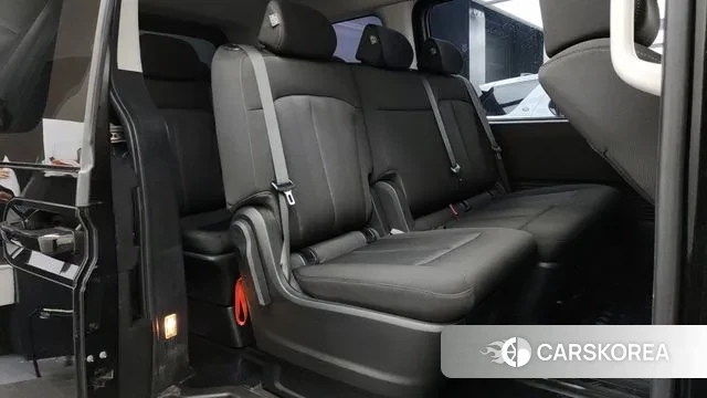 Hyundai Staria 2022 Черный из Кореи, фото 3