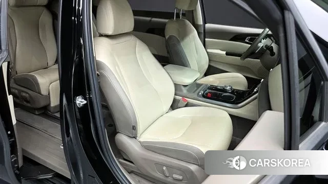 Kia Carnival 4th generation 2022 Черный из Кореи, фото 3