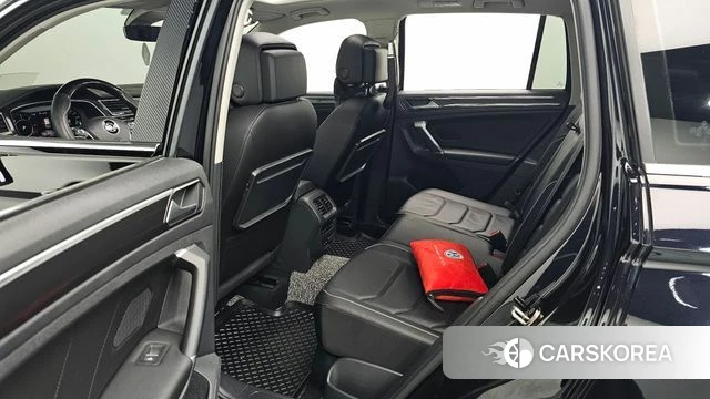 Volkswagen Tiguan second Generation 2018 Черный из Кореи, фото 3