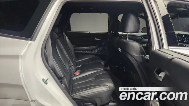 Hyundai The New Santa Fe 2023 Белый из Кореи, фото 3