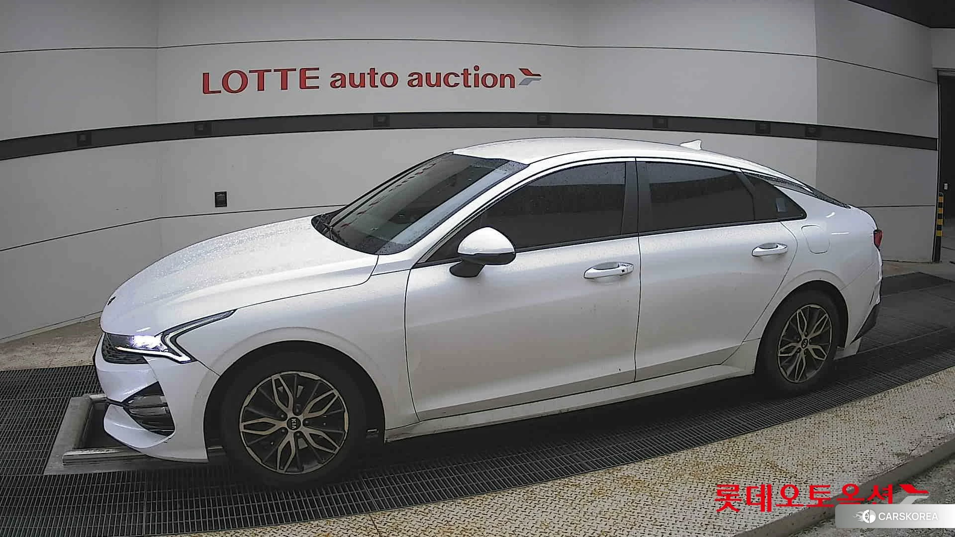 Kia K5 2021 Белый из Кореи, фото 3