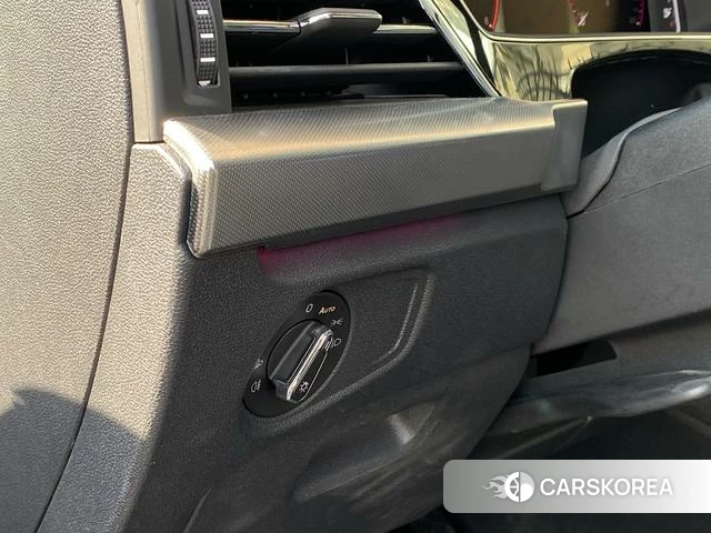 Volkswagen Passat 2023 Черный из Китая, фото 3