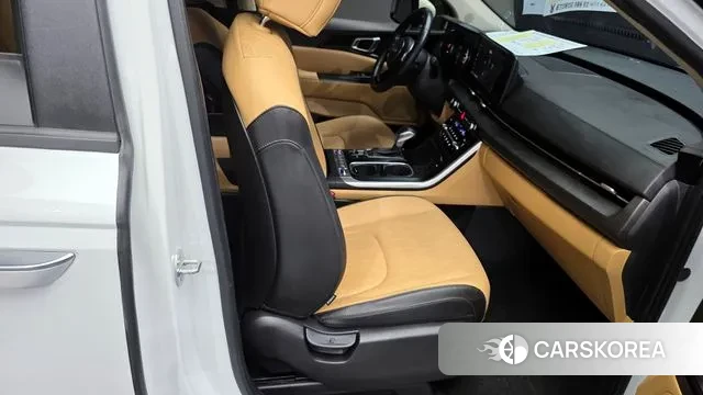 Kia Carnival 4th generation 2022 Белый из Кореи, фото 3