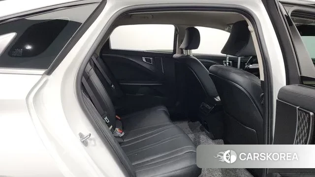 Kia The New K8 Hybrid 2024 Белый из Кореи, фото 3