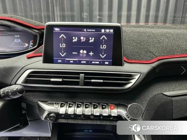 Peugeot 3008 second generation 2018 Белый из Кореи, фото 3