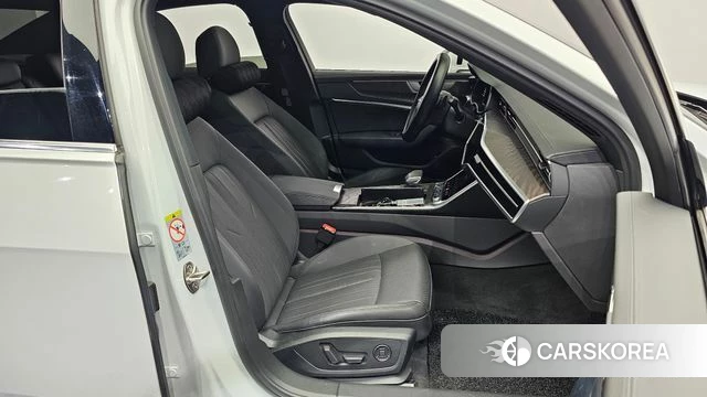 Audi A6 (C8) 2021 Белый из Кореи, фото 3