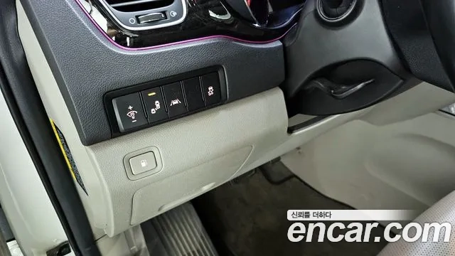 Kia The New Carnival 2019 Белый из Кореи, фото 3