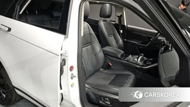 Land Rover Range Rover Evoque 2nd Generation 2022 Белый из Кореи, фото 3