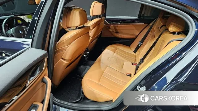 BMW 5 Series (G30) 2021 Черный из Кореи, фото 3