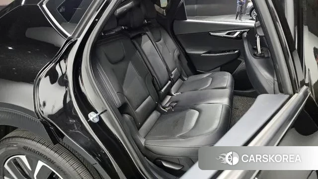 Kia EV6 2021 Черный из Кореи, фото 3