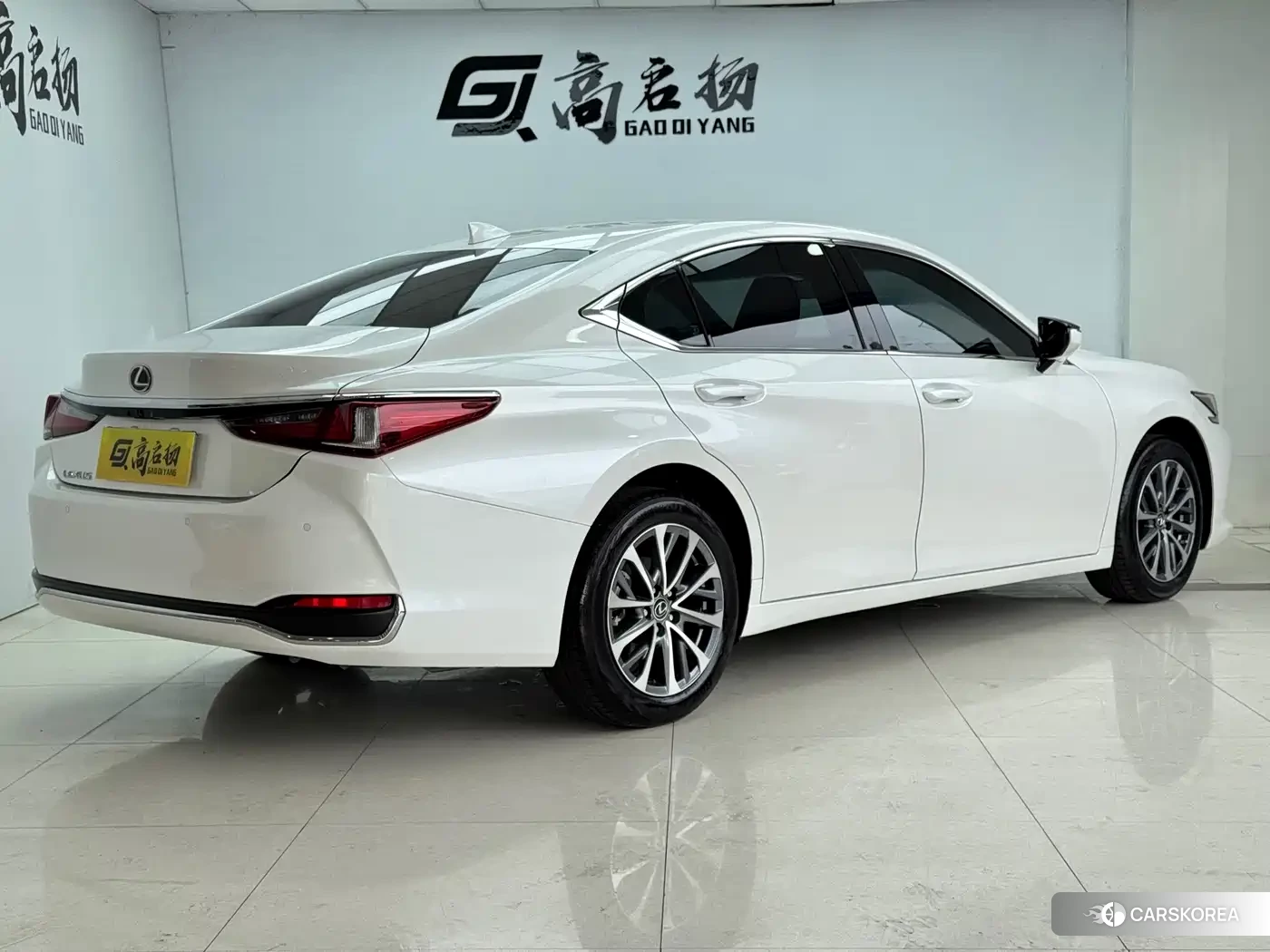 Lexus ES 2024 Белый из Китая, фото 3
