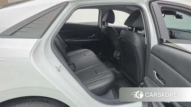 Hyundai Avante (CN7) 2022 Белый из Кореи, фото 3