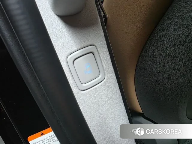 Hyundai Staria 2024 Черный из Кореи, фото 3