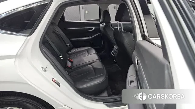 Hyundai Sonata (DN8) 2022 Белый из Кореи, фото 3