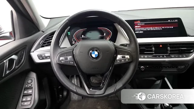 BMW 1 Series (F40) 2020 Красный из Кореи, фото 3