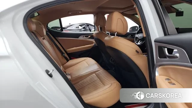 Genesis The New G70 2021 Белый из Кореи, фото 3