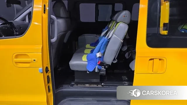 Hyundai The New Grand Starex 2018 Желтый из Кореи, фото 3