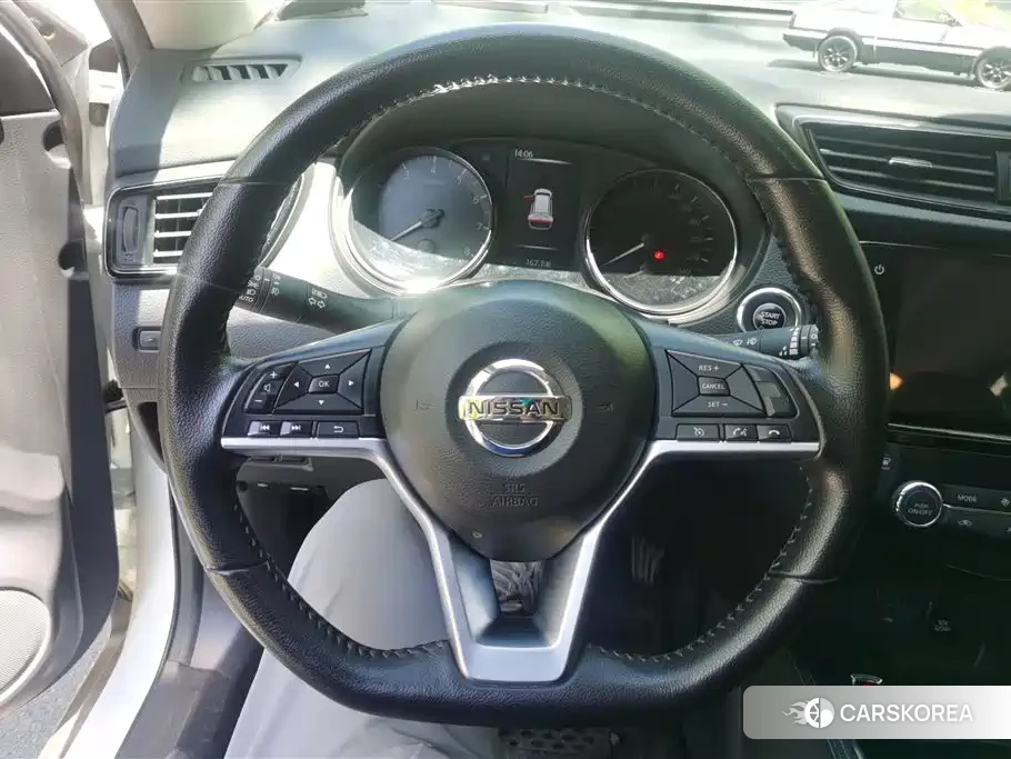 Nissan X-Trail 2023 Белый из Китая, фото 3