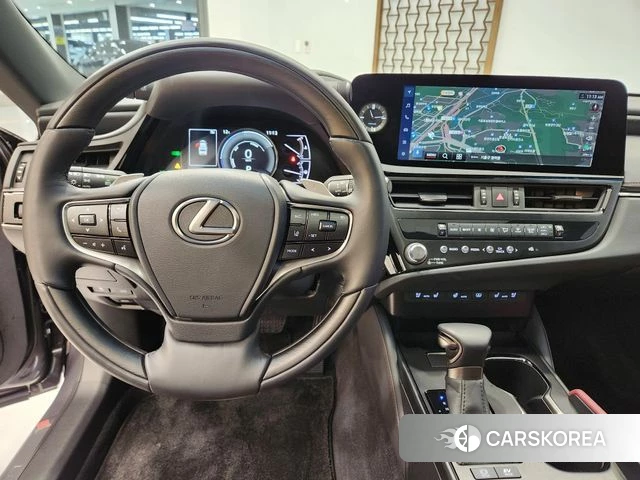 Lexus ES300h 7th generation 2025 Серый из Кореи, фото 3