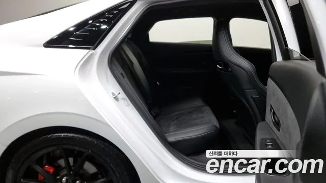 Hyundai The New Avante (CN7) 2024 Белый из Кореи, фото 3