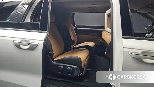 Kia Carnival 4th generation 2023 Белый из Кореи, фото 3