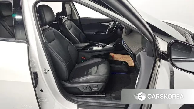 Kia EV6 2022 Белый из Кореи, фото 3