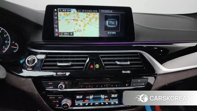 BMW 5 Series (G30) 2019 Серый из Кореи, фото 3