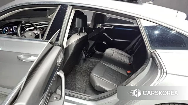 Volkswagen Arteon 2022 Серый из Кореи, фото 3