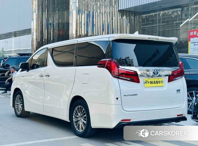 Toyota Elfa 2021 Белый из Китая, фото 3