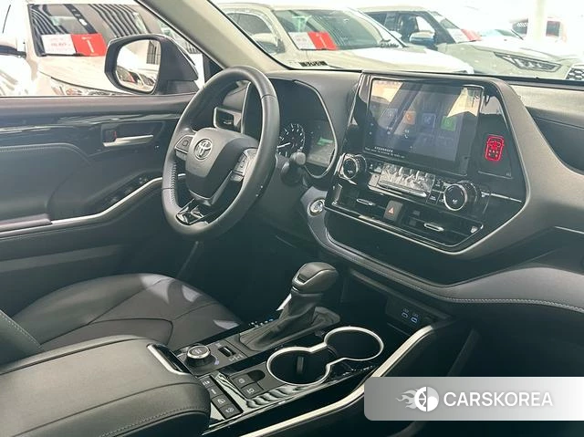 Toyota Highlander 2023 Черный из Китая, фото 3