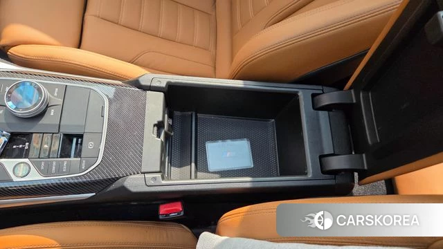 BMW i4 2024 Красный из Кореи, фото 3