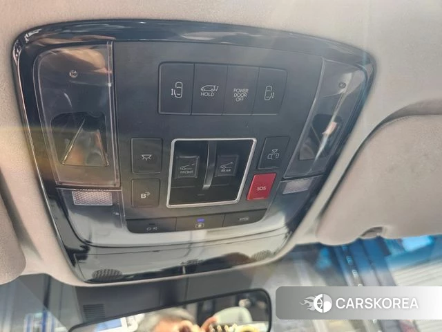 Hyundai Staria 2025 Черный из Кореи, фото 3