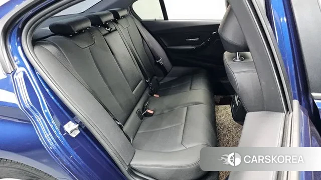 BMW 3 Series (F30) 2018 Синий из Кореи, фото 3