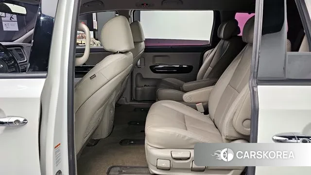 Kia The New Carnival id 3651369 из Кореи 3