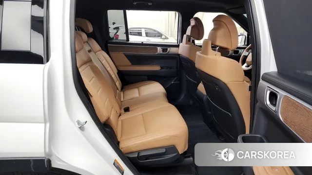 Hyundai Santa Fe (MX5) 2023 Белый из Кореи, фото 3