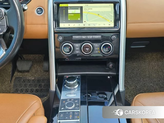 Land Rover Discovery 5 2018 Серый из Кореи, фото 3