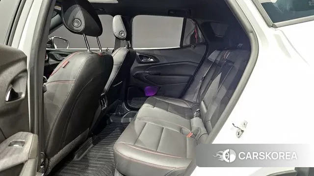 Chevrolet (GM Daewoo) Trax Crossover 2025 Белый из Кореи, фото 3