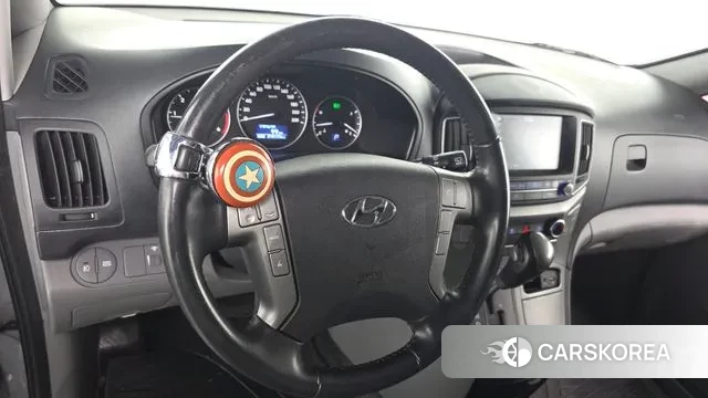 Hyundai The New Grand Starex 2019 Серебристо-серый из Кореи, фото 3