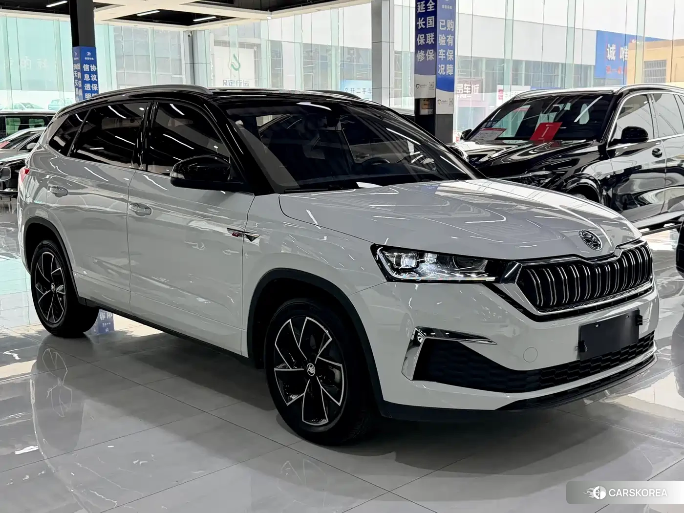 Skoda Komick 2023 Белый из Китая, фото 3