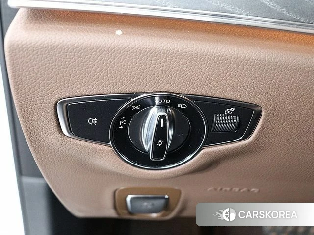 Mercedes-Benz E-Class W213 2023 Белый из Кореи, фото 3