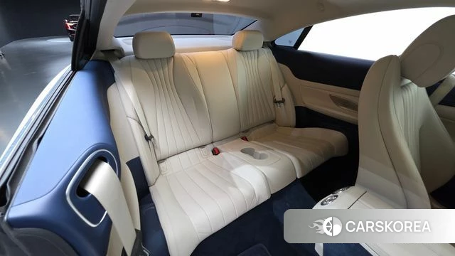 Mercedes-Benz E-Class W213 2022 Белый из Кореи, фото 3