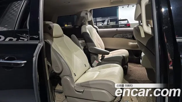 Kia The New Carnival 4th Generation 2024 Черный из Кореи, фото 3