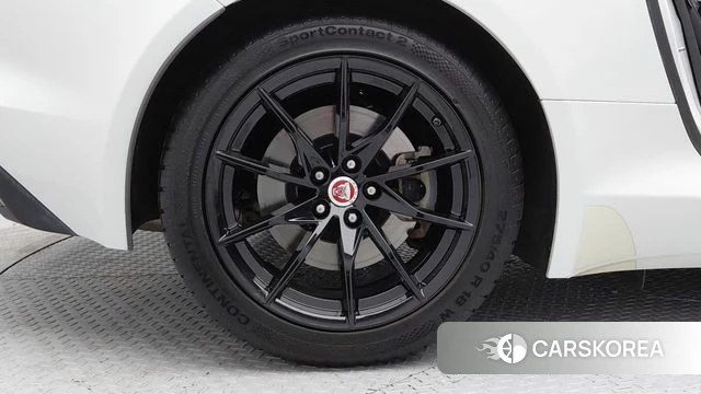 Jaguar F-TYPE 2022 Белый из Кореи, фото 3