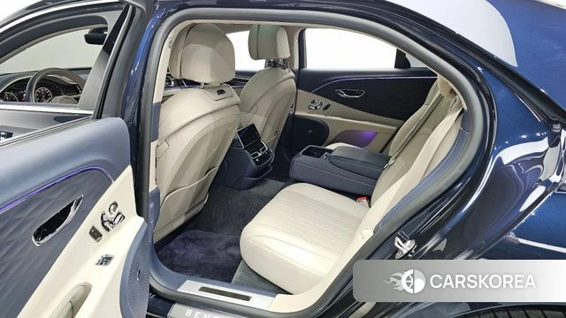 Bentley Flying Spur 3rd Generation 2022 Черный из Кореи, фото 3