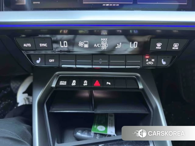 Audi A3 2024 Белый из Китая, фото 3