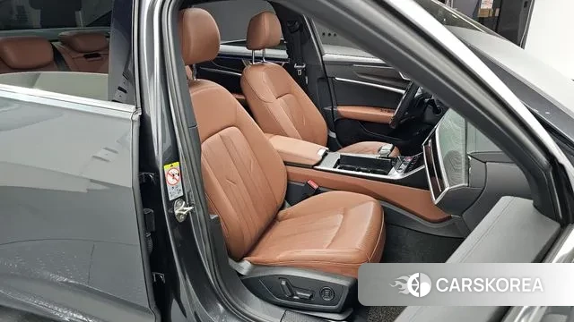 Audi A6 (C8) 2020 Серый из Кореи, фото 3