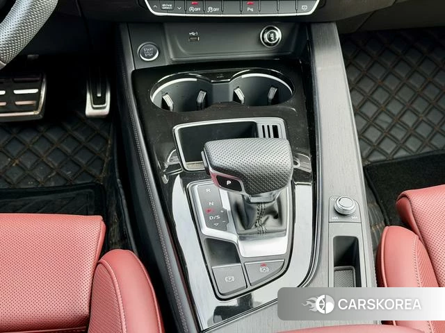 Audi A4L 2024 Белый из Китая, фото 3